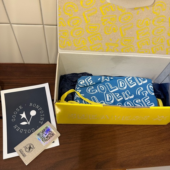 NIB Golden Goose x Bonpoint kids high tops, size EU 34 - Picture 8 of 9